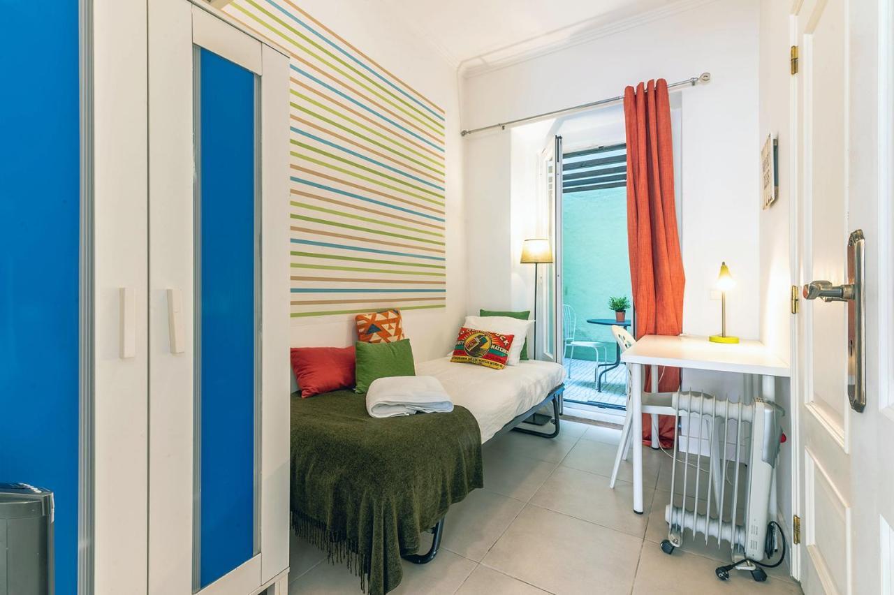 Alm- Spacious. Sunny. Patio. Quiet Area. Fast Wifi Lisbon Exterior photo
