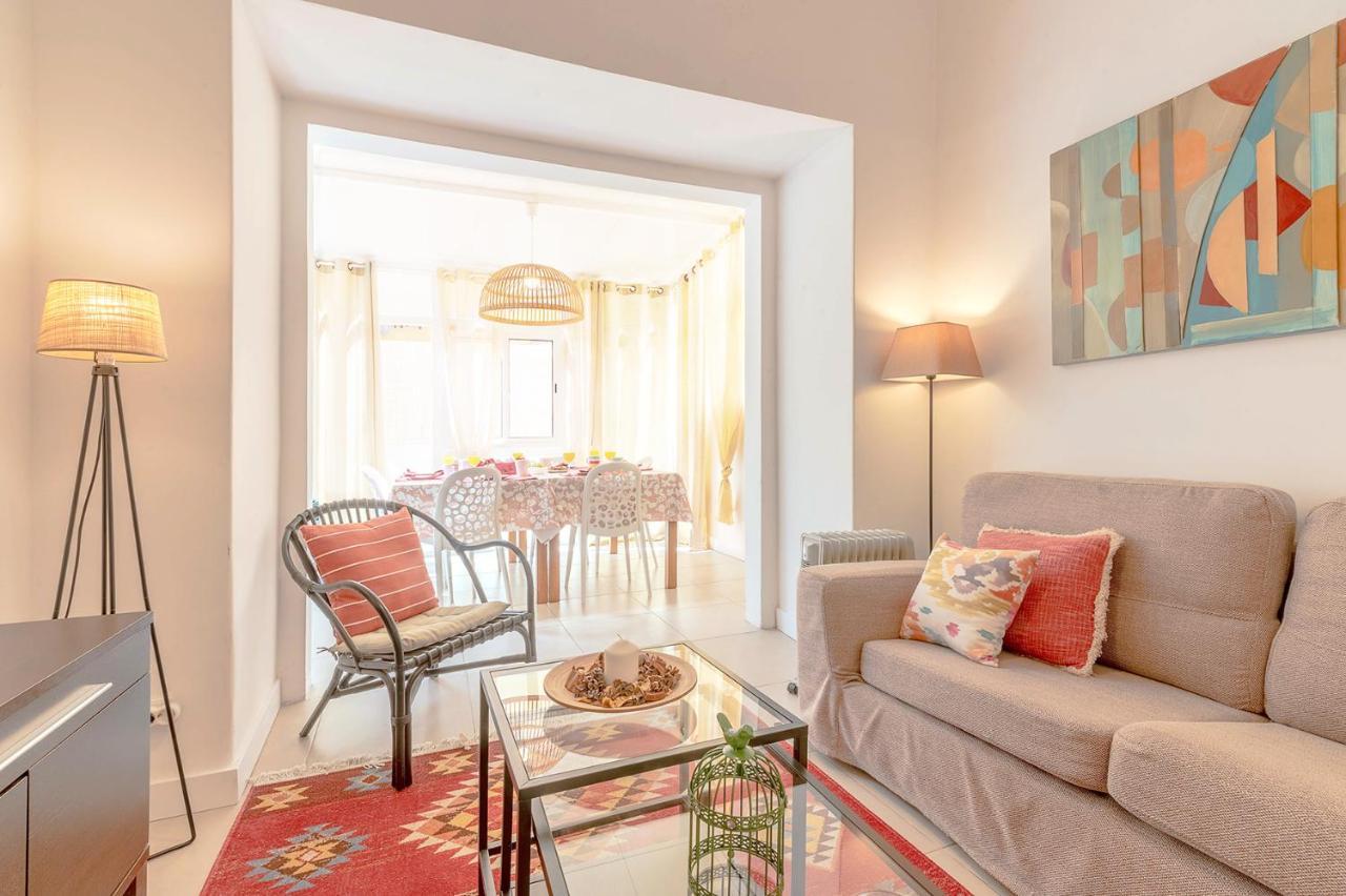 Alm- Spacious. Sunny. Patio. Quiet Area. Fast Wifi Lisbon Exterior photo